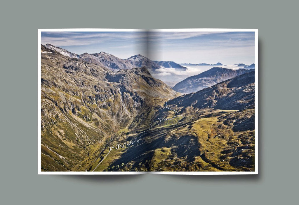 Curves Magazine – Number 16: Switzerland – Inside 08